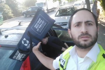 ילד שננעל בשגגה ברכב לעיני אימו בירושלים חולץ בשלום על ידי כונן ידידים