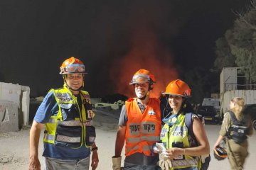 מתנדבי ידידים מסניף תל אביב הצטרפו לתרגיל חילוץ לילי של פיקוד העורף