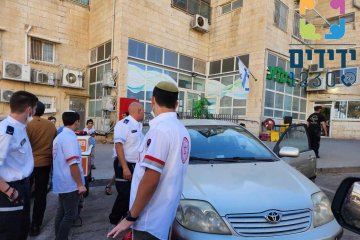 ירושלים: תינוק ננעל ברכב, מתנדב ידידים חילץ אותו בשלום • “תוך שניות פתחתי את הרכב והמשכתי עם ילדיי לבילוי המתוכנן”