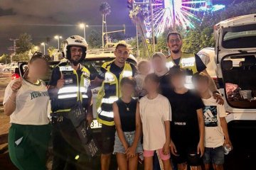 תל אביב: פעוטה ננעלה בשגגה ברכב, מתנדבי ידידים חילצו אותה בשלום • ״כן ירבו ידידים כמותכם בישראל״