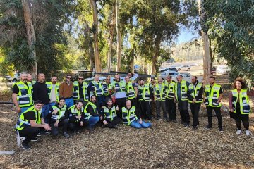 יחידות הג’יפים של ארגון ידידים בתרגיל מתקדם: חילוץ רכבים בשיפועי צד