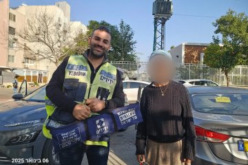 קרית גת: פעוטה ננעלה ברכב וחולצה בשלום על ידי מתנדב ידידים