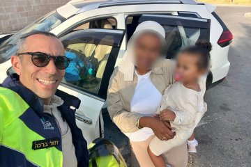 אשקלון: פעוטה ננעלה בשגגה ברכב, מתנדב ידידים חילץ אותה בשלום • ״האמא לא הפסיקה להודות ולהתרגש מהמהירות שבה הגעתי ומהחילוץ״• צפו 🎥