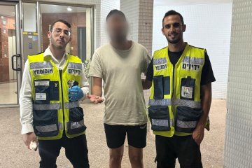 אשדוד: טבעת נתקעה סביב אצבע של גבר וחולצה בשלום • “הצלתם לי את היום”