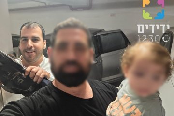 חדרה: פעוט ננעל ברכב וחולץ בשלום על ידי מתנדבי ידידים • “זכות גדולה להתנדב בארגון מיוחד כזה” • צפו🎥