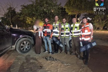 נחלים: פעוטה ננעלה בשגגה ברכב, מתנדבי ידידים חילצו אותה בשלום • ״ההתרגשות גדולה, ובמיוחד כשהבן שלי היה שותף לחוויה״