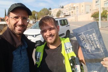 כוכב יעקב: תינוקת ננעלה בשגגה ברכב, מתנדבי ידידים חילצו אותה בשלום • “זכיתי להיות שותף בחילוץ שני מסוג זה ביממה אחת”