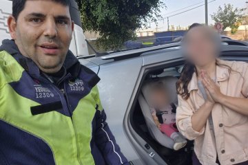 ראשון לציון: תינוקת ננעלה ברכב בשגגה וחולצה בשלום ע”י מתנדב ידידים