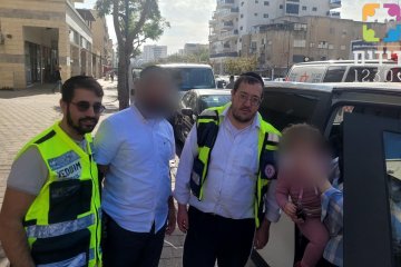 קרית אתא: פעוטה ננעלה ברכב בשגגה וחולצה בשלום ע”י מתנדבי ידידים • בידידים קוראים להורים לאמץ “כלל מפתח”