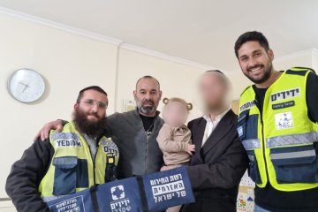 דימונה: פעוטה ננעלה בחדר לבדה לאחר שדלת החדר נסגרה וננעלה – מתנדבי ידידים חילצו אותה בשלום