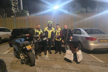 רמת גן: תינוק ננעל ברכב בשגגה וחולץ בשלום ע”י מתנדבי ידידים