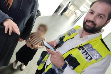 רמות: טבעת נלכדה באצבעה של גברת וחולצה בשלום על־ידי מתנדב ידידים