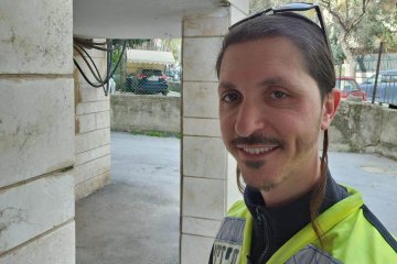 נווה יעקב: טבעת נתקעה באצבעה של נערה וחולצה בשלום ע”י מתנדב ידידים