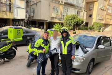 בני ברק: פעוט ננעל בשגגה ברכב, מתנדבי ידידים חילצו אותו בשלום •”האב התרגש ואיחל לי מזל טוב”