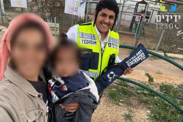 בני אדם-סנה: תינוק ננעל ברכב ומתנדבי ידידים חילצו אותו בשלום ובמהירות