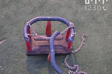 חדרה: נערה חולצה מנדנדה בשלום על ידי מתנדב ידידים וכב”א • “הנערה שמחה מאוד לאחר החילוץ