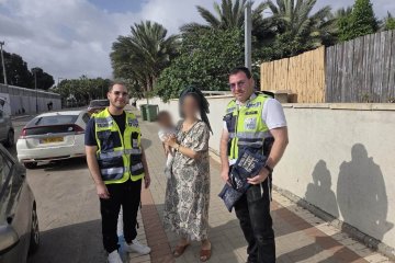 יד בנימין: תינוקת ננעלה בשגגה ברכב, מתנדבי ידידים חילצו אותה בשלום