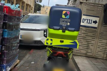 בני ברק: פעוט ננעל ברכב בשגגה וחולץ על ידי מתנדב ידידים • “זו הפעם הראשונה שלי באירוע חירום”