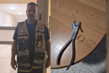 כפר סבא: טבעת נתקעה באצבעו של גבר – מתנדב ידידים שחרר את הטבעת וחילץ את האצבע בשלום