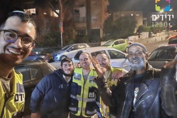 רסקו: בעלי חיים ננעלו בשגגה ברכב וחולצו בשלום על ידי מתנדבי ידידים • “קרקורי תרנגולת ואפרוחים יחד עם נביחות הכלב ברקע פעולת החילוץ”