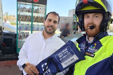 חדרה: כלב ננעל ברכב בשגגה לעיני בעליו, מתנדבי ידידים חילצו אותו בשלום • “בעלת הכלב הודתה לנו נרגשות על הסיוע המהיר והמקצועי”