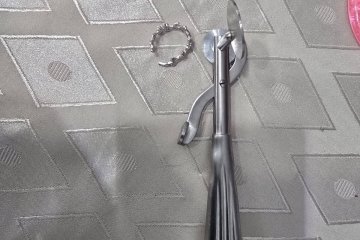 כפר סבא: טבעת של אישה נתקעה באצבעה – מתנדב ידידים שחרר את הטבעת וחילץ את האצבע בשלום • “בכל פעם מחדש אני יוצא לקריאה מתוך רצון לעשות מצווה ולעזור לאנשים.”