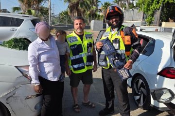פרדס חנה: תינוק ננעל בשגגה ברכב וחולץ בשלום ע”י מתנדבי ידידים