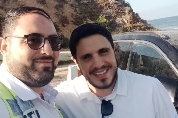 נתניה: כלבים ננעלו ברכב בחניון סמוך לחוף, מתנדבי ידידים חילצו אותם בשלום • “זו אותה שליחות שמלווה אותי גם בעבודה במיון וגם בהתנדבות בידידים”