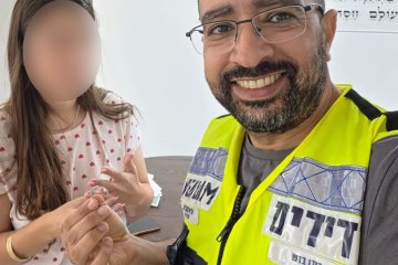 פרדס חנה: טבעת נתקעה באצבעה של אישה, מתנדב ידידים חילץ את האצבע בשלום
